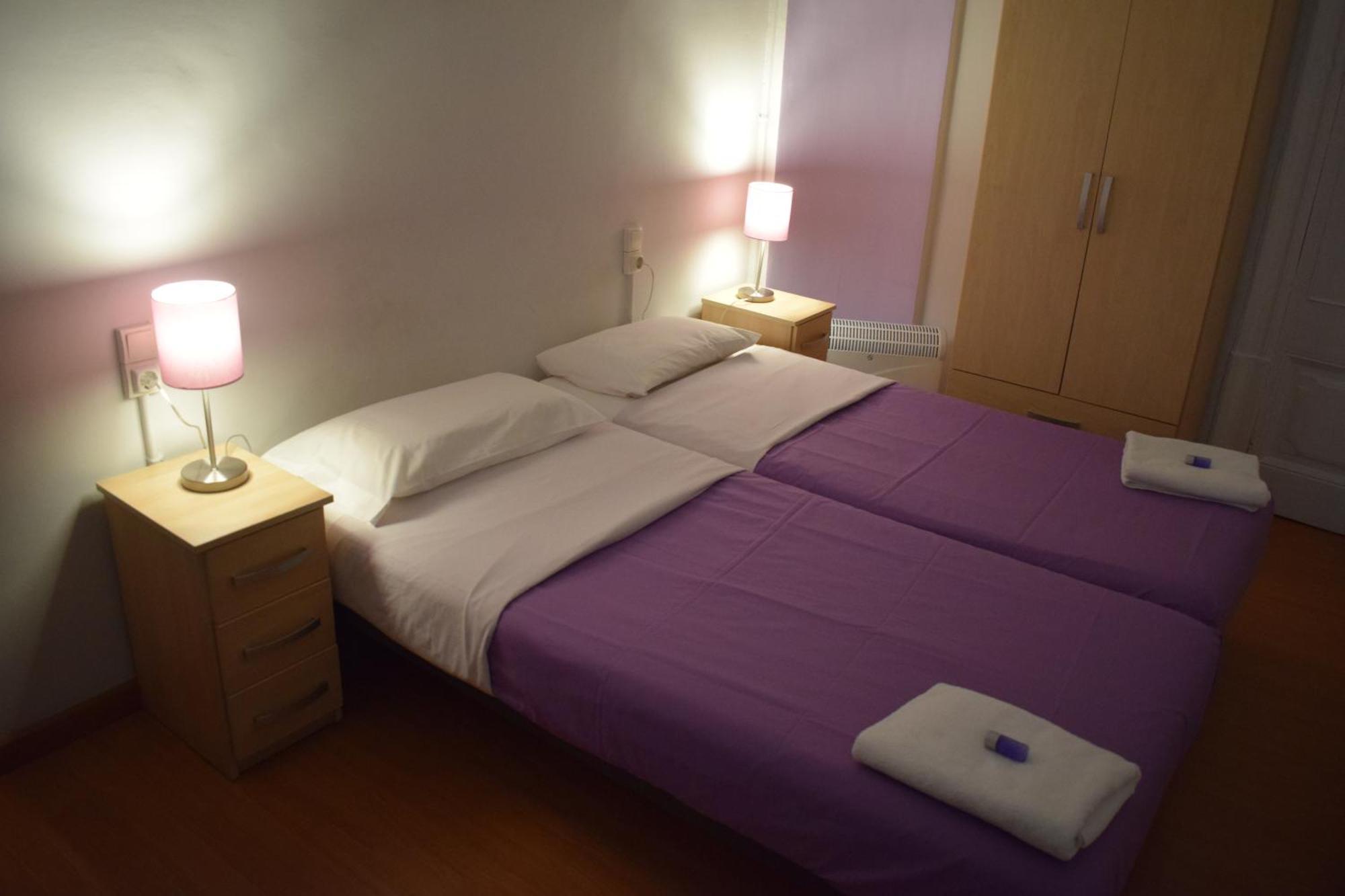 Hostal Mimi Las Ramblas — Fotos 2
